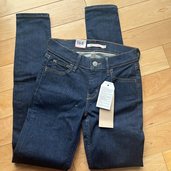 NWT Levi’s 710 super skinny jeans - Picture 4 of 6